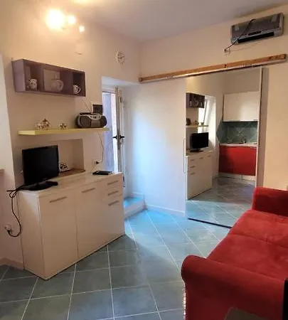 Casa Arcobaleno Apartman Giglio Castello
