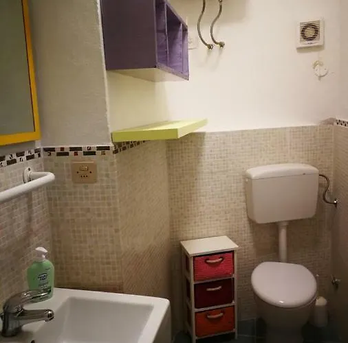 Casa Arcobaleno Lägenhet Giglio Castello